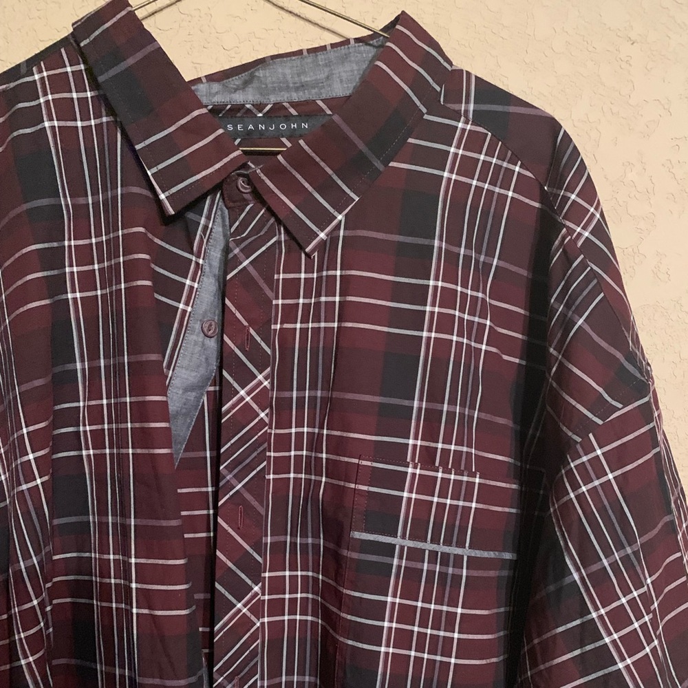 Men’s Sean John button down size 4xl